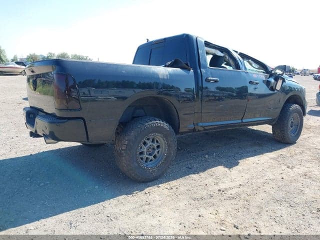2017 RAM 1500 LONE STAR 4X4 5'7 BOX 4