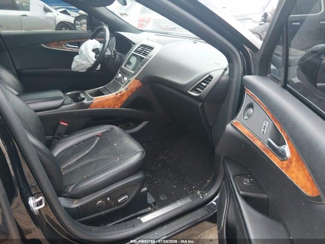2020 LINCOLN NAUTILUS RESERVE 5