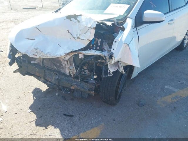 2017 TOYOTA COROLLA LE 6