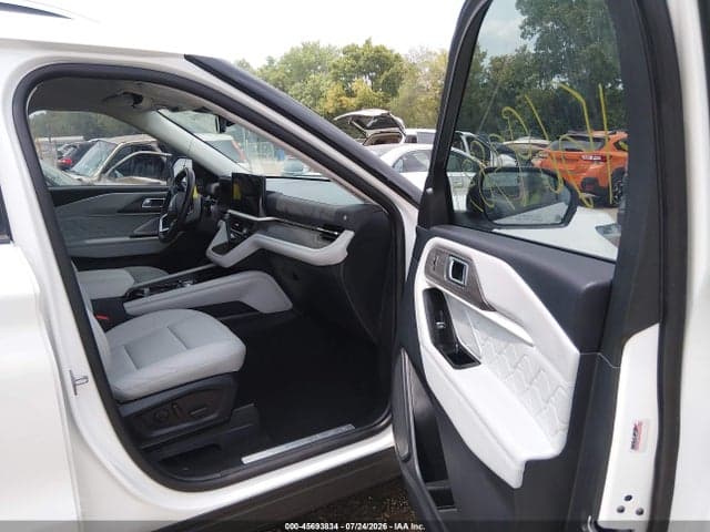 2026 FORD EXPLORER PLATINUM 5