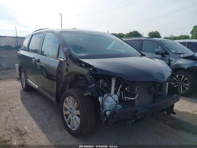 2017 TOYOTA SIENNA LIMITED PREMIUM 7 PASSENGER - 1