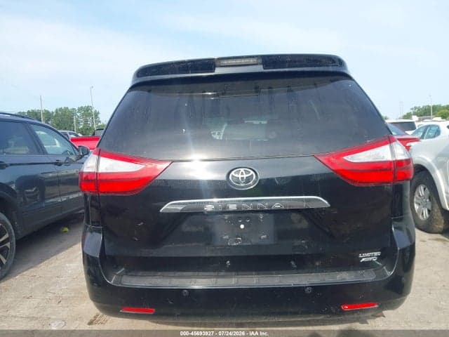 2017 TOYOTA SIENNA LIMITED PREMIUM 7 PASSENGER 17