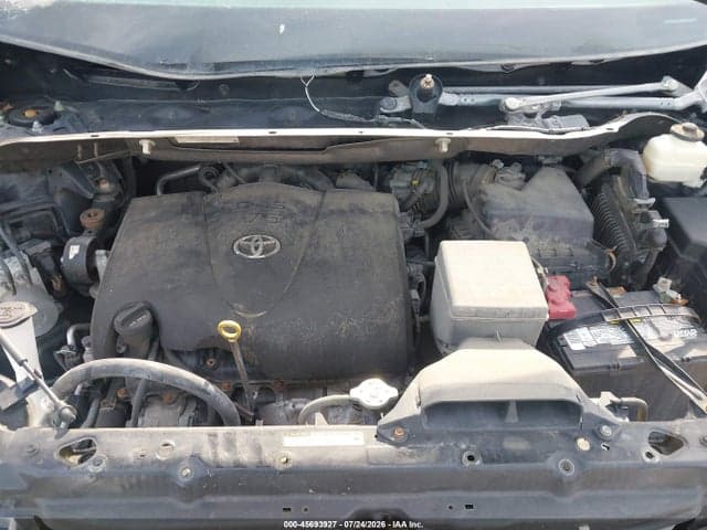2017 TOYOTA SIENNA LIMITED PREMIUM 7 PASSENGER 10