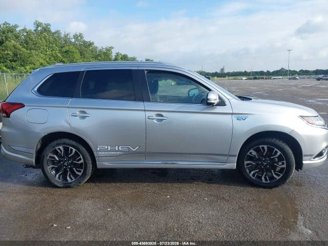 2018 MITSUBISHI OUTLANDER PHEV GT 13