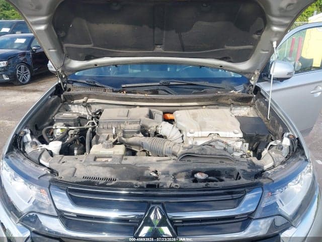 2018 MITSUBISHI OUTLANDER PHEV GT 10