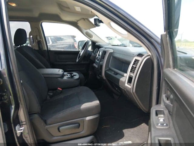 2019 RAM 1500 CLASSIC TRADESMAN 4X2 6'4 BOX 5