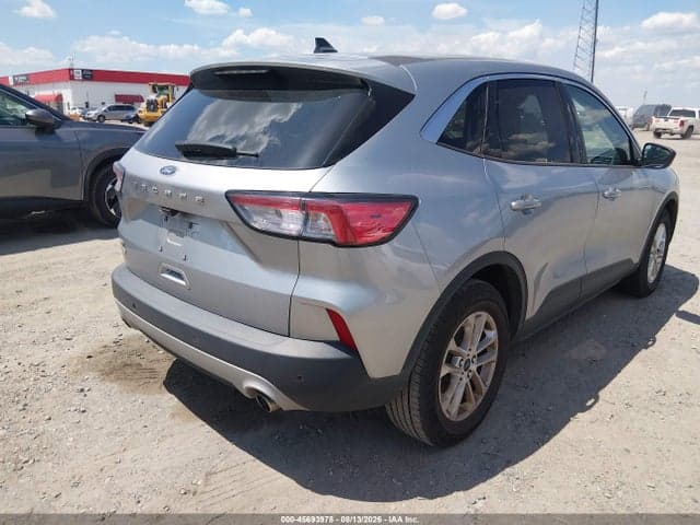2022 FORD ESCAPE SE 4