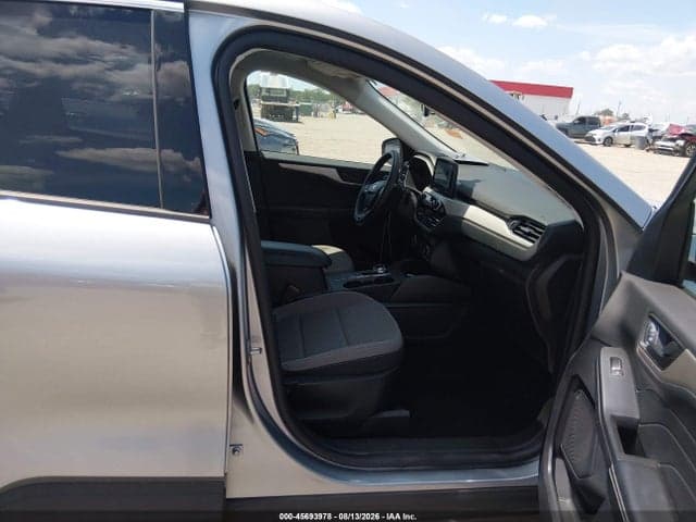 2022 FORD ESCAPE SE 5