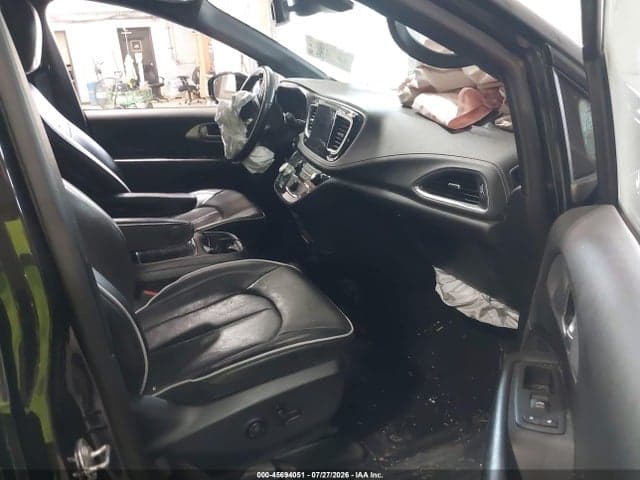 2020 CHRYSLER PACIFICA LIMITED 5