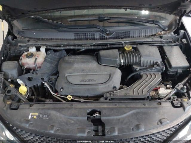2020 CHRYSLER PACIFICA LIMITED 10