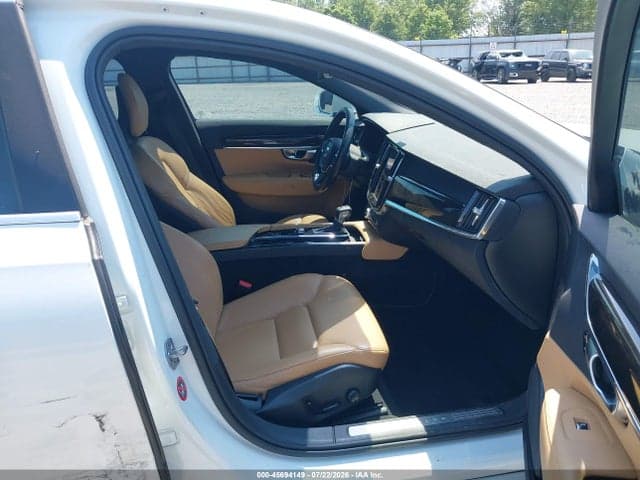 2018 VOLVO S90 T5 MOMENTUM 5