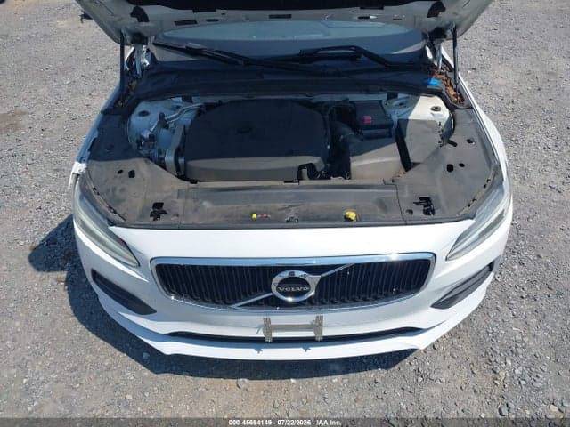 2018 VOLVO S90 T5 MOMENTUM 10