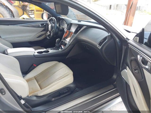 2017 INFINITI Q60 3.0T PREMIUM 5