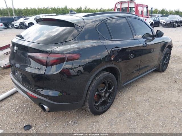 2018 ALFA ROMEO STELVIO TI SPORT AWD 4