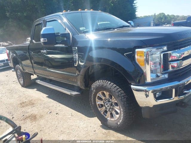2017 FORD F-250 XLT - 1