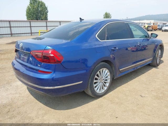 2017 VOLKSWAGEN PASSAT 1.8T SE 4