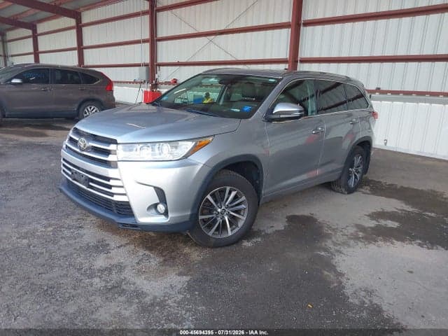 2017 TOYOTA HIGHLANDER XLE 2