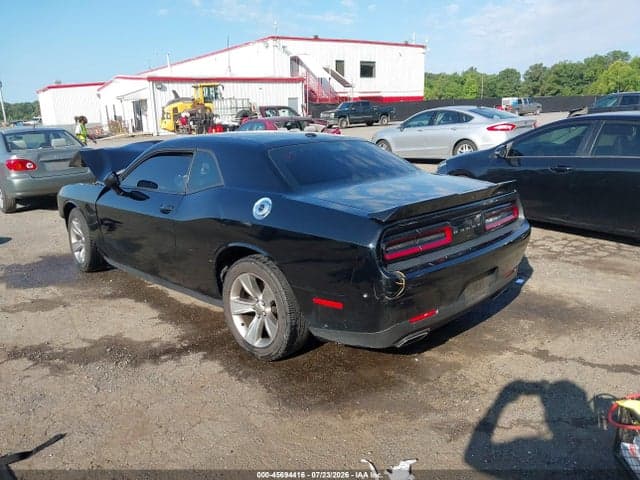 2019 DODGE CHALLENGER SXT 3