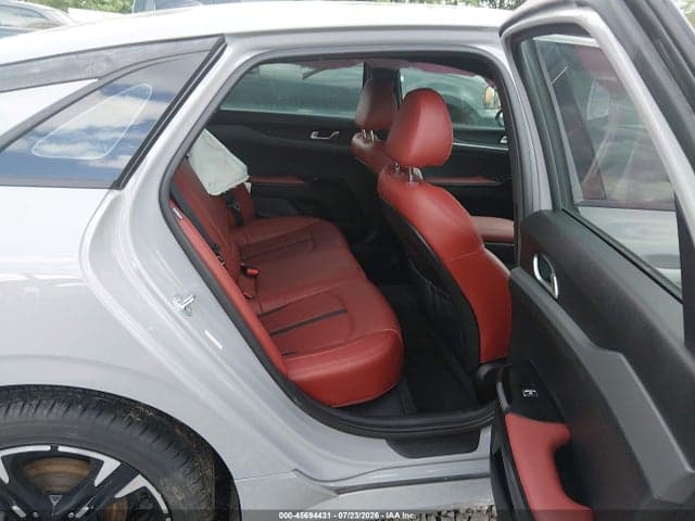 2024 KIA K5 GT-LINE 8