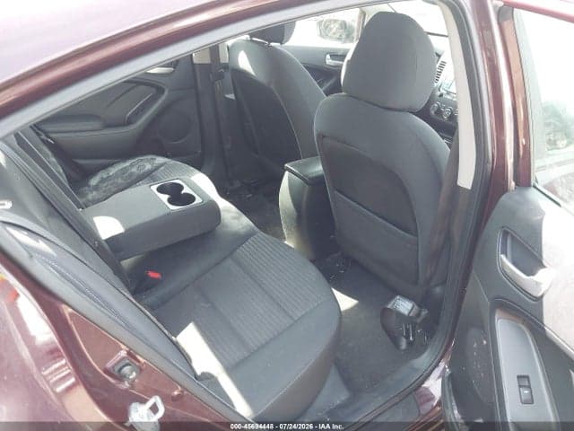 2017 KIA FORTE LX 8