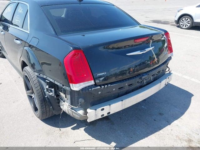 2017 CHRYSLER 300C AWD 6
