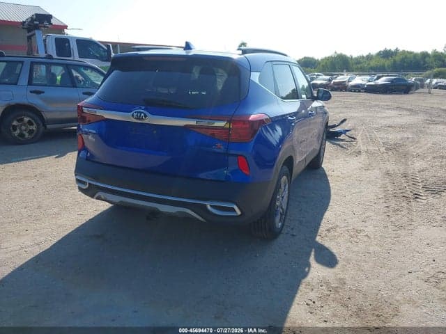 2021 KIA SELTOS S 4