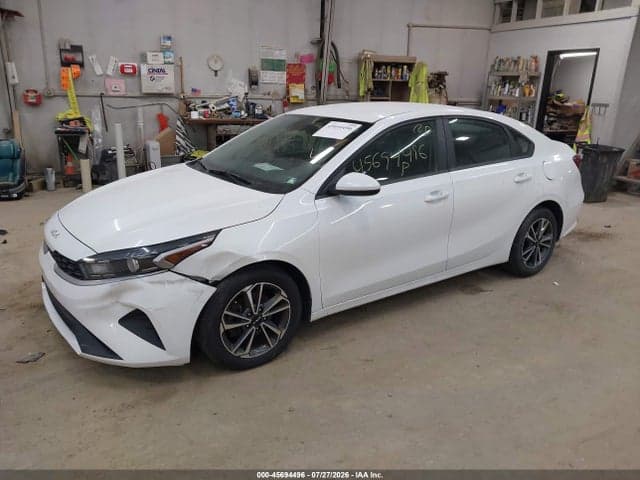 2022 KIA FORTE LXS 2