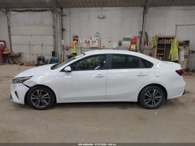 2022 KIA FORTE LXS 14