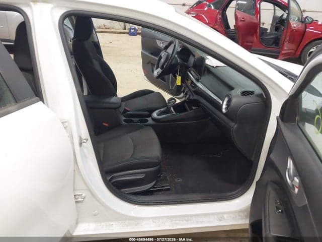 2022 KIA FORTE LXS 5