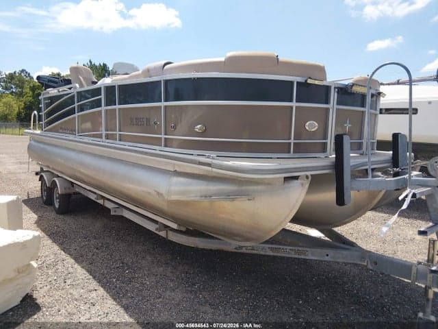 2017 PONTOON BOAT AND TRAILER 6