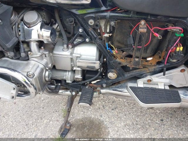 1986 HONDA GL1200 I 9