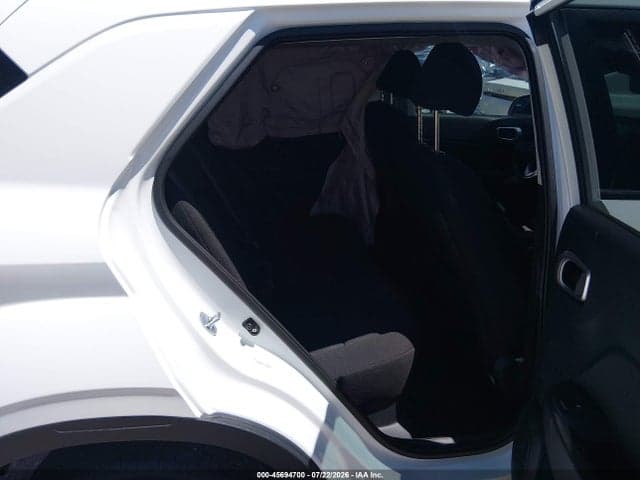 2026 HYUNDAI VENUE SE 8