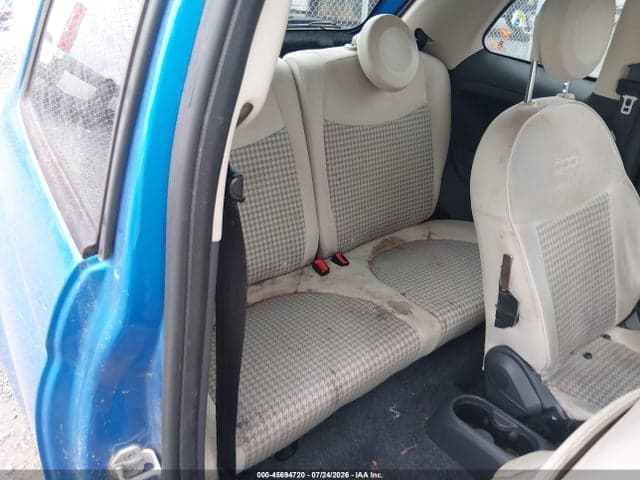 2018 FIAT 500 POP 8