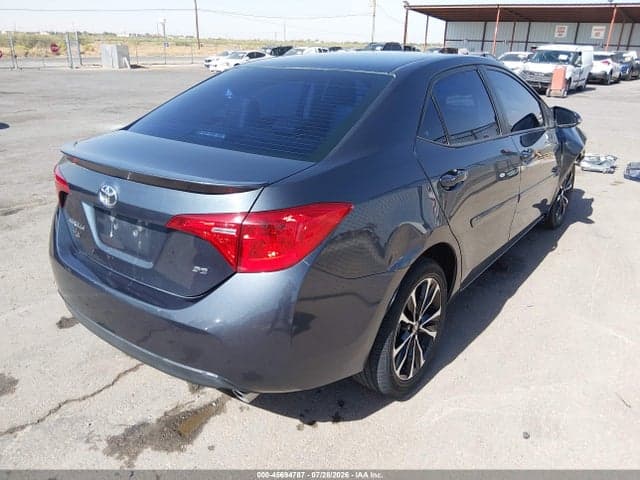 2018 TOYOTA COROLLA SE 4