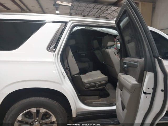 2025 CHEVROLET TAHOE 4WD LT 8