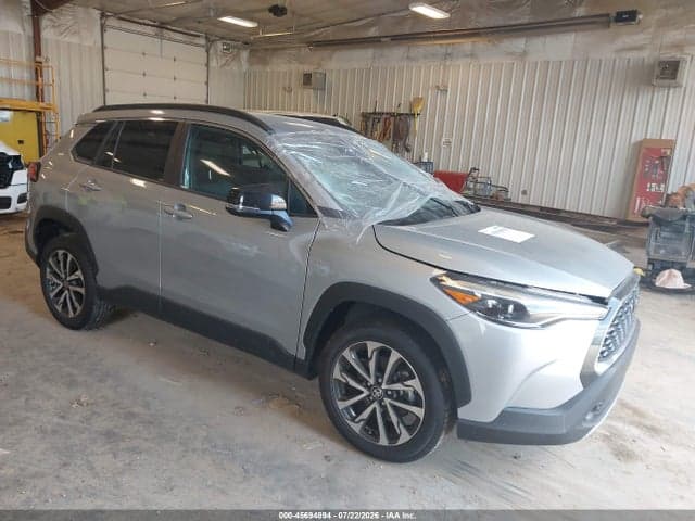 2025 TOYOTA COROLLA CROSS XLE - 1
