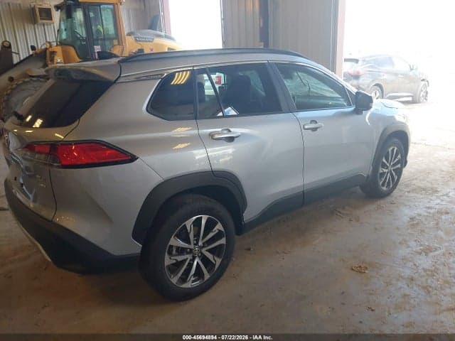 2025 TOYOTA COROLLA CROSS XLE 4