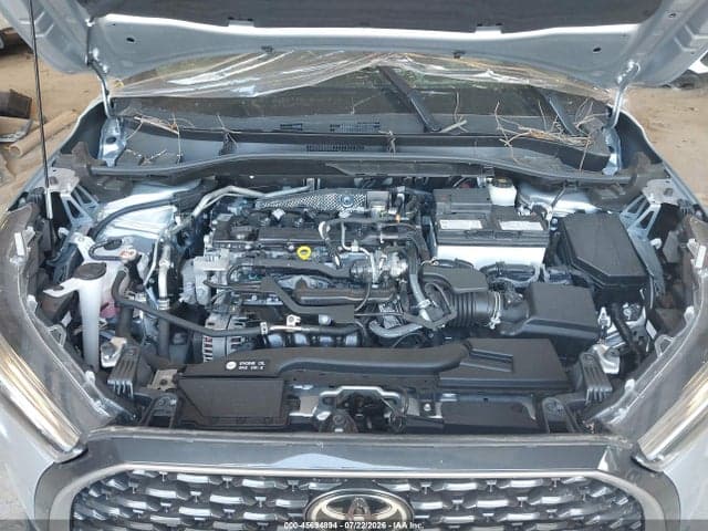 2025 TOYOTA COROLLA CROSS XLE 10