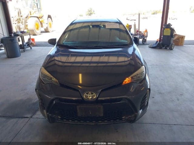 2017 TOYOTA COROLLA SE 12