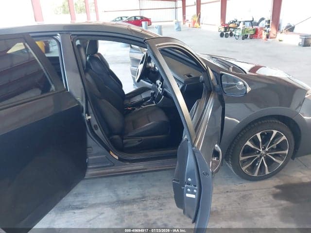2017 TOYOTA COROLLA SE 5