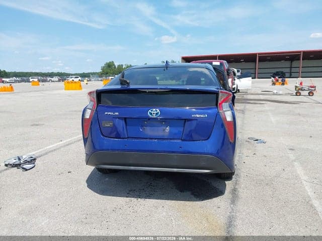 2017 TOYOTA PRIUS TWO 16