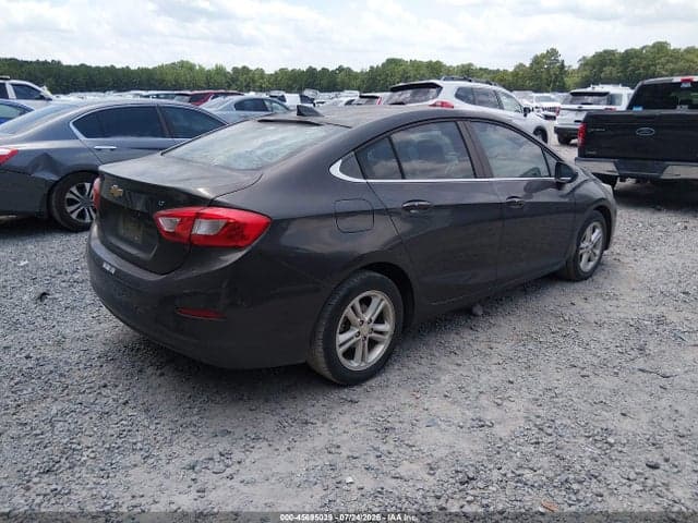 2017 CHEVROLET CRUZE LT AUTO 4