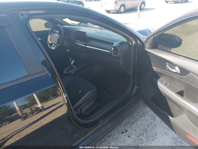 2021 KIA FORTE GT-LINE 5