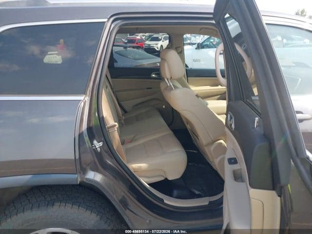 2021 JEEP GRAND CHEROKEE LAREDO E 4X4 8