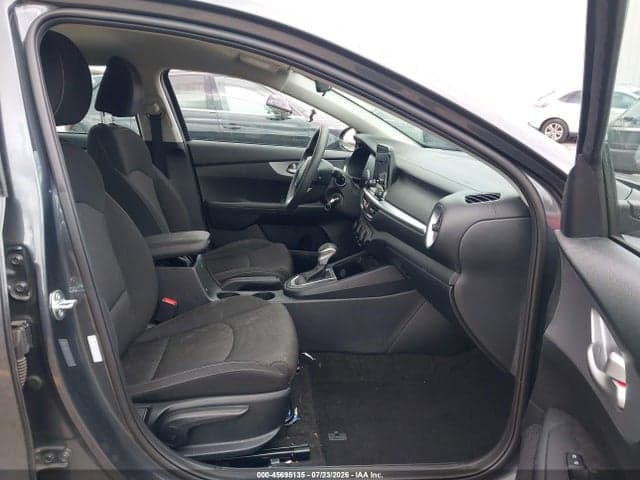 2024 KIA FORTE LXS 5
