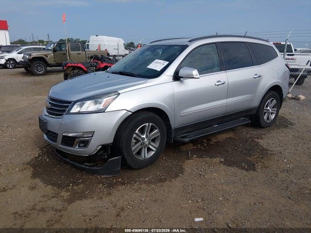 2017 CHEVROLET TRAVERSE LT 2