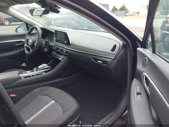 2021 HYUNDAI SONATA SE 5