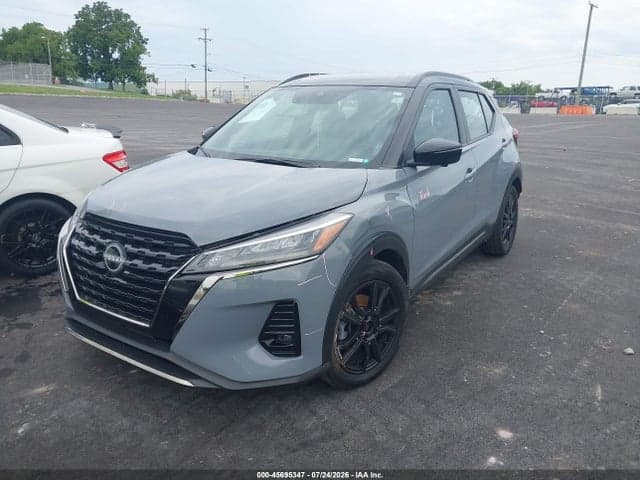 2023 NISSAN KICKS SR XTRONIC CVT 2