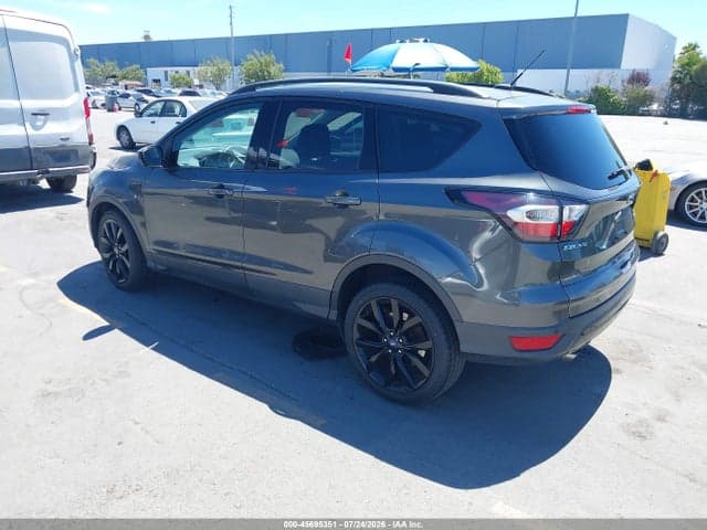 2017 FORD ESCAPE SE 3