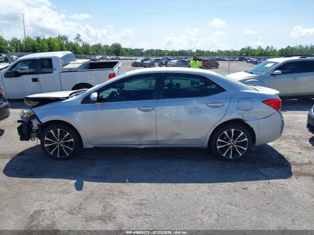 2018 TOYOTA COROLLA SE 15